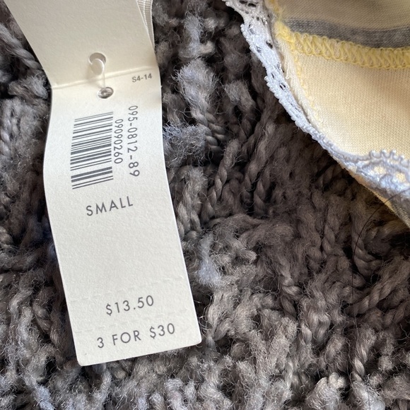 Gilly Hicks NWT Skinny Thong Bundle Size Small - Picture 7 of 9